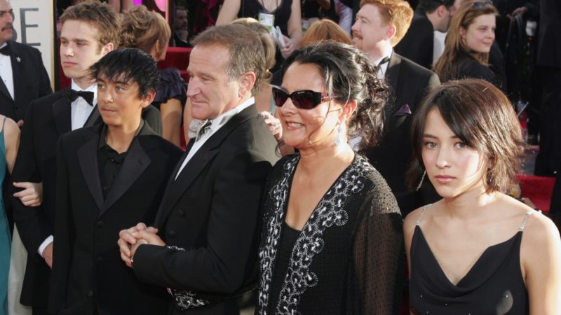 Robin Williams, Zak Williams, Zelda Williams, Cody Williams és Marsha Williams a 2005-ös Golden Globe gálán