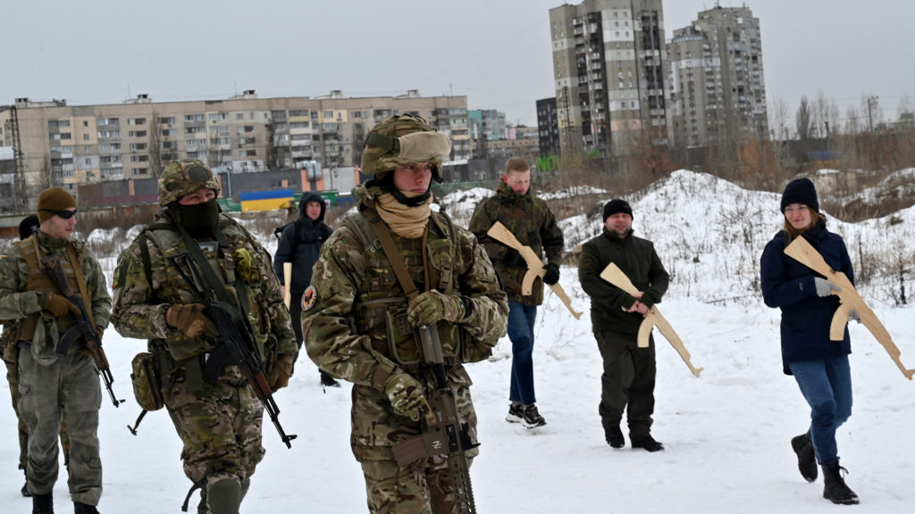 Ukrajna háborús konfliktus nők tanfolyam oroszország