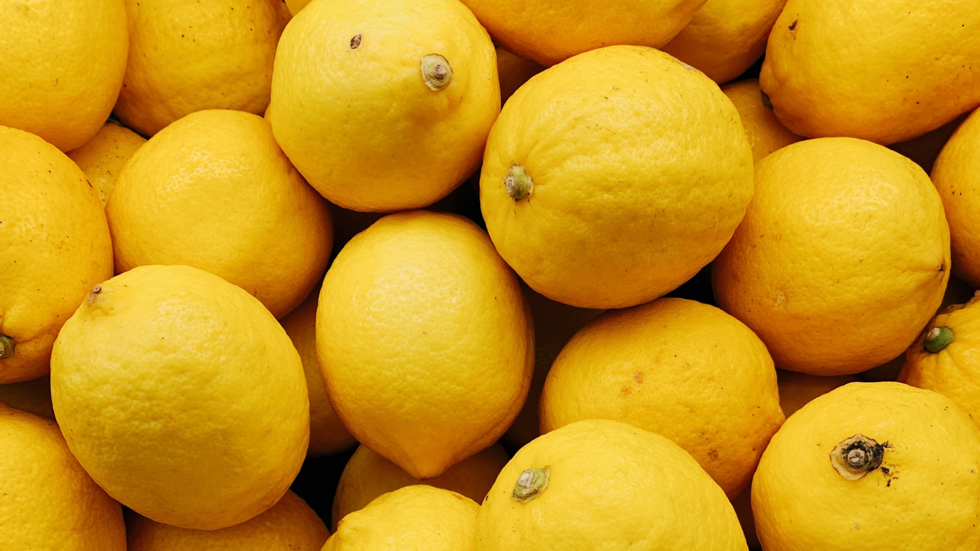 Sok citrom ömlesztve