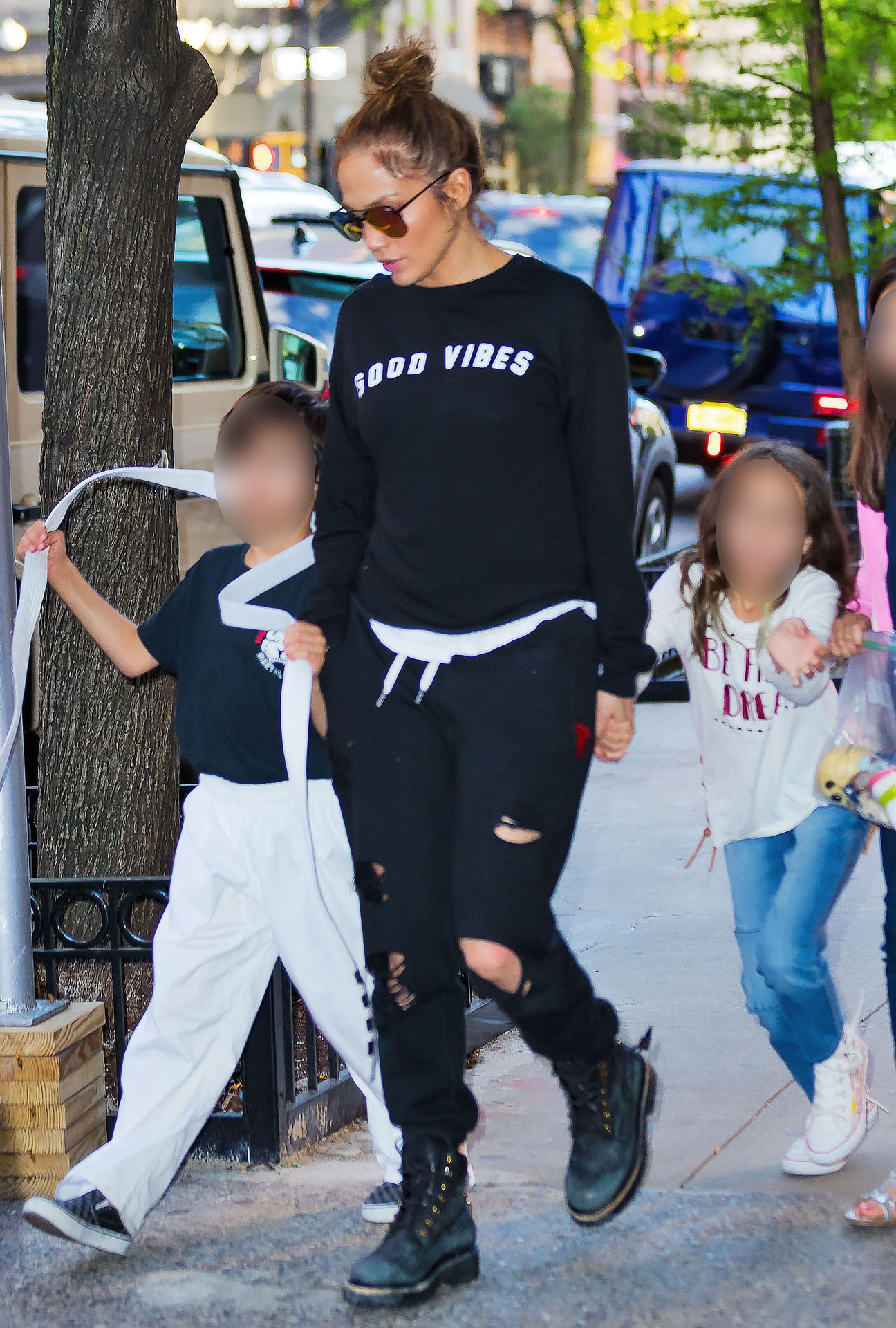 Jennifer Lopez gyerekei ikrek családja