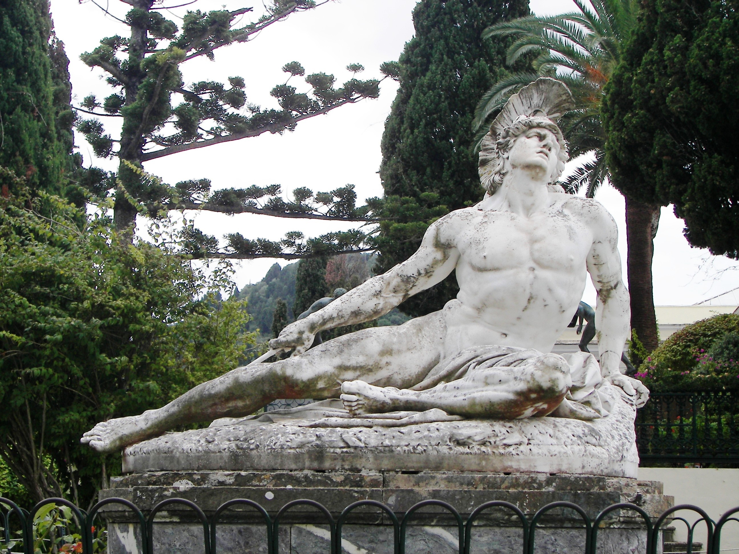A haldokló Akhilleusz szobra (fotó: Wikipedia)