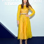 Jessica Biel sárga ruhában
