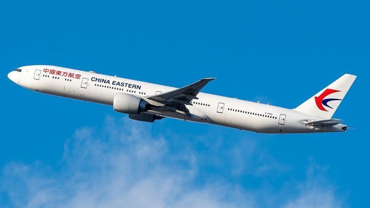 A China Eastern Airlines egyik repülőgépe