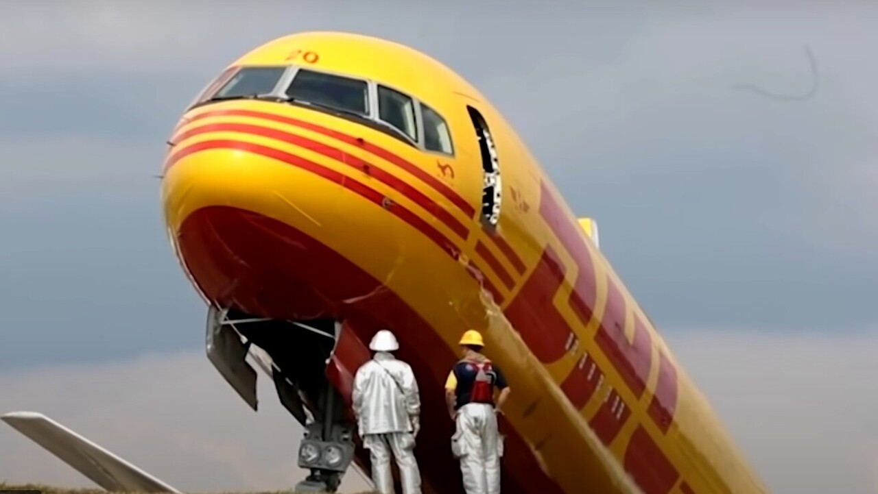 DHL, kettétört Boeing
