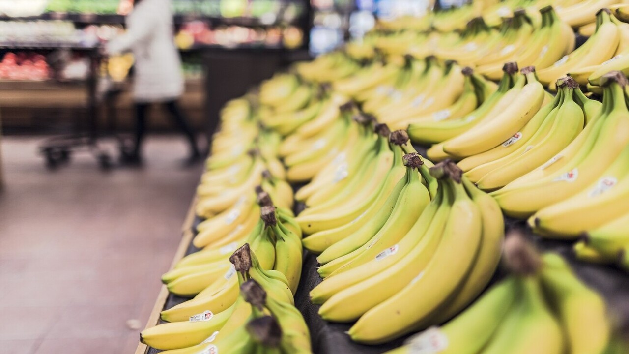 banánok a boltban