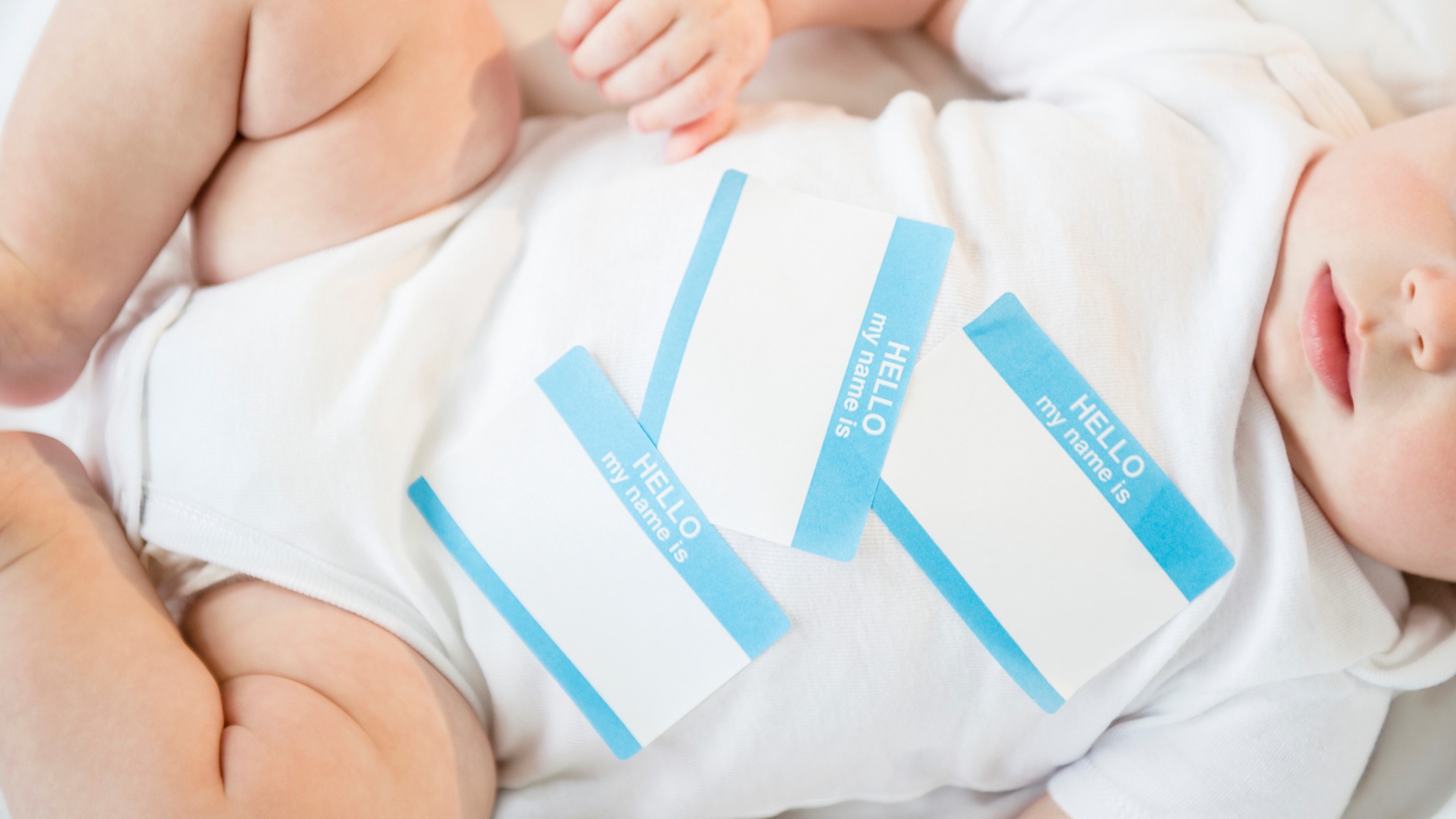 Szabályozzák, hány neve lehet egy kisbabának (Illusztráció: Jamie Grill /Getty Images)