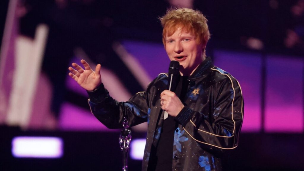 Ed Sheeran hasonmástól vár gyereket az Ed Sheeran rajongó