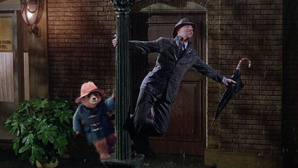 Közel 500 napja photoshopolja bele Paddington mackót a kedvenc filmjeleneteibe