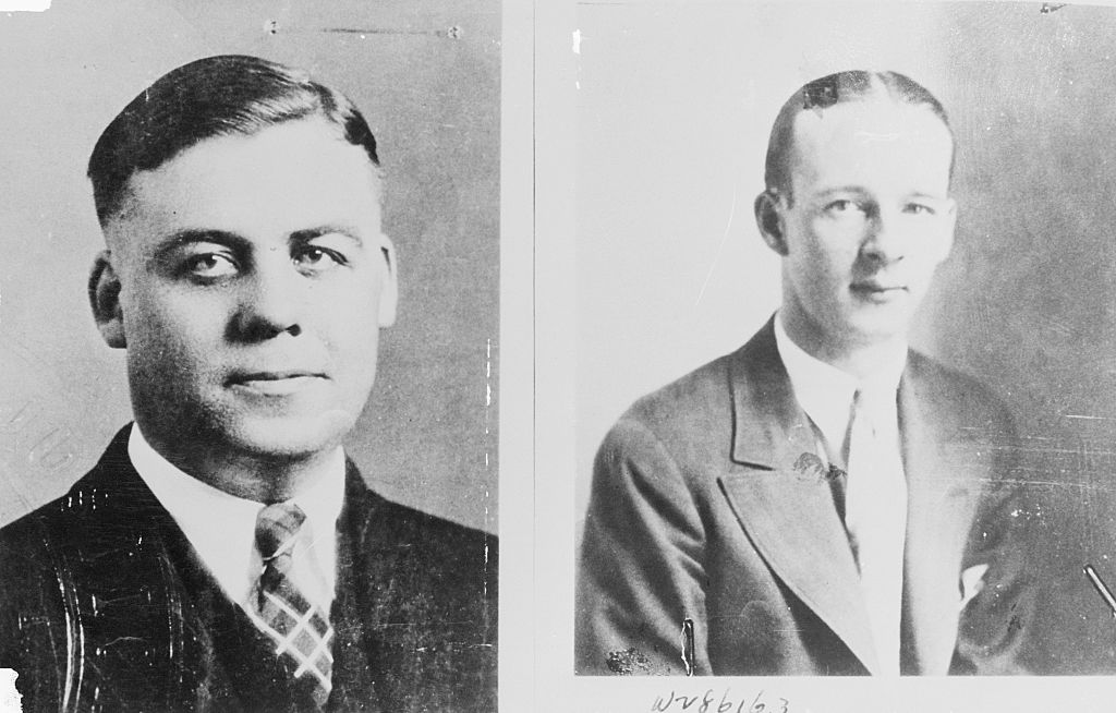 Samuel P. Cowley és Herman E. Hollis