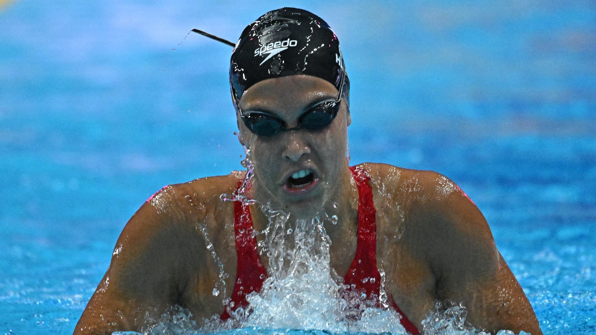 A kanadai Mary-Sophie Harvey a női 200 méteres vegyesúszás elődöntőjében a 2022-es budapesti vizes világbajnokságon a budapesti Duna Arénában 2022. június 18-án