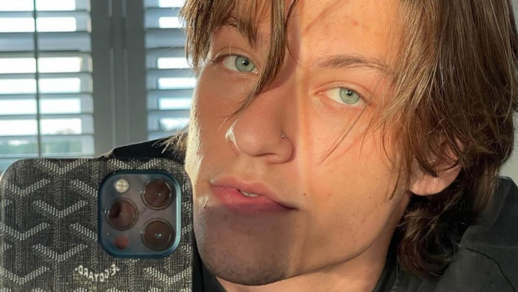 Millie Bobby Brown párja, Jon Bon Jovi fia – De ki is valójában Jake Bongiovi?