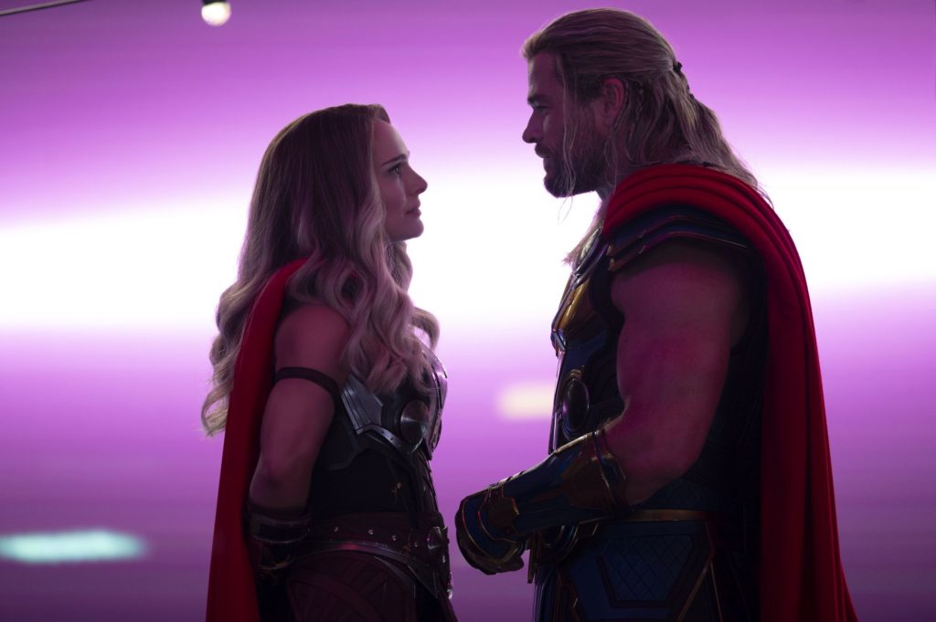Thor: Szerelem és Mennydörgés stáblistás jelenetek
