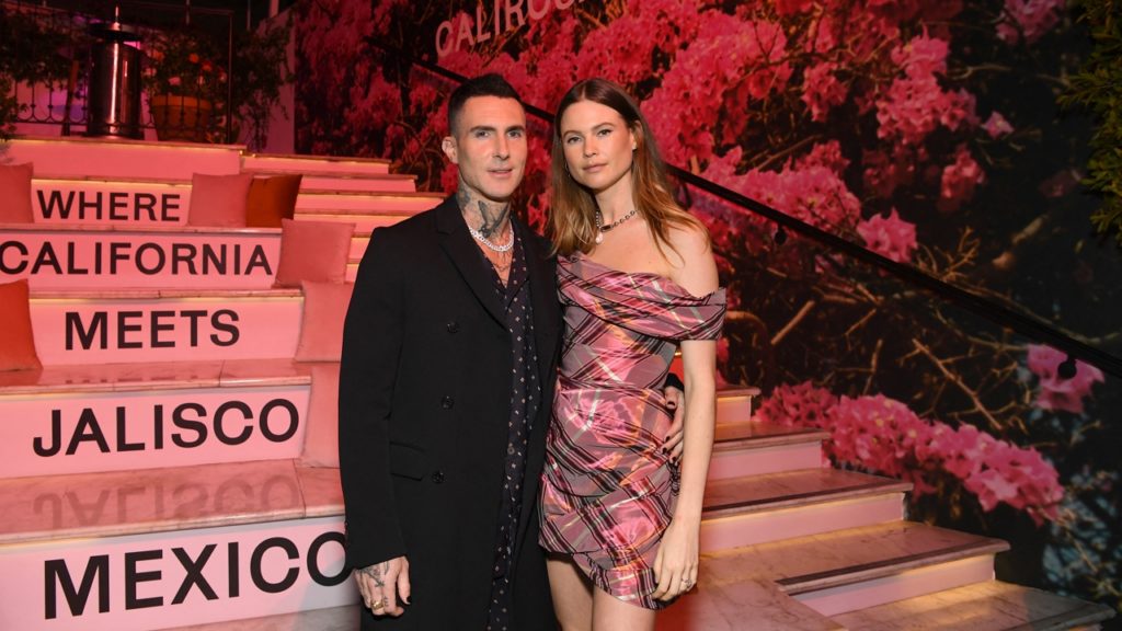 Harmadik babáját várja Behati Prinsloo és Adam Levine