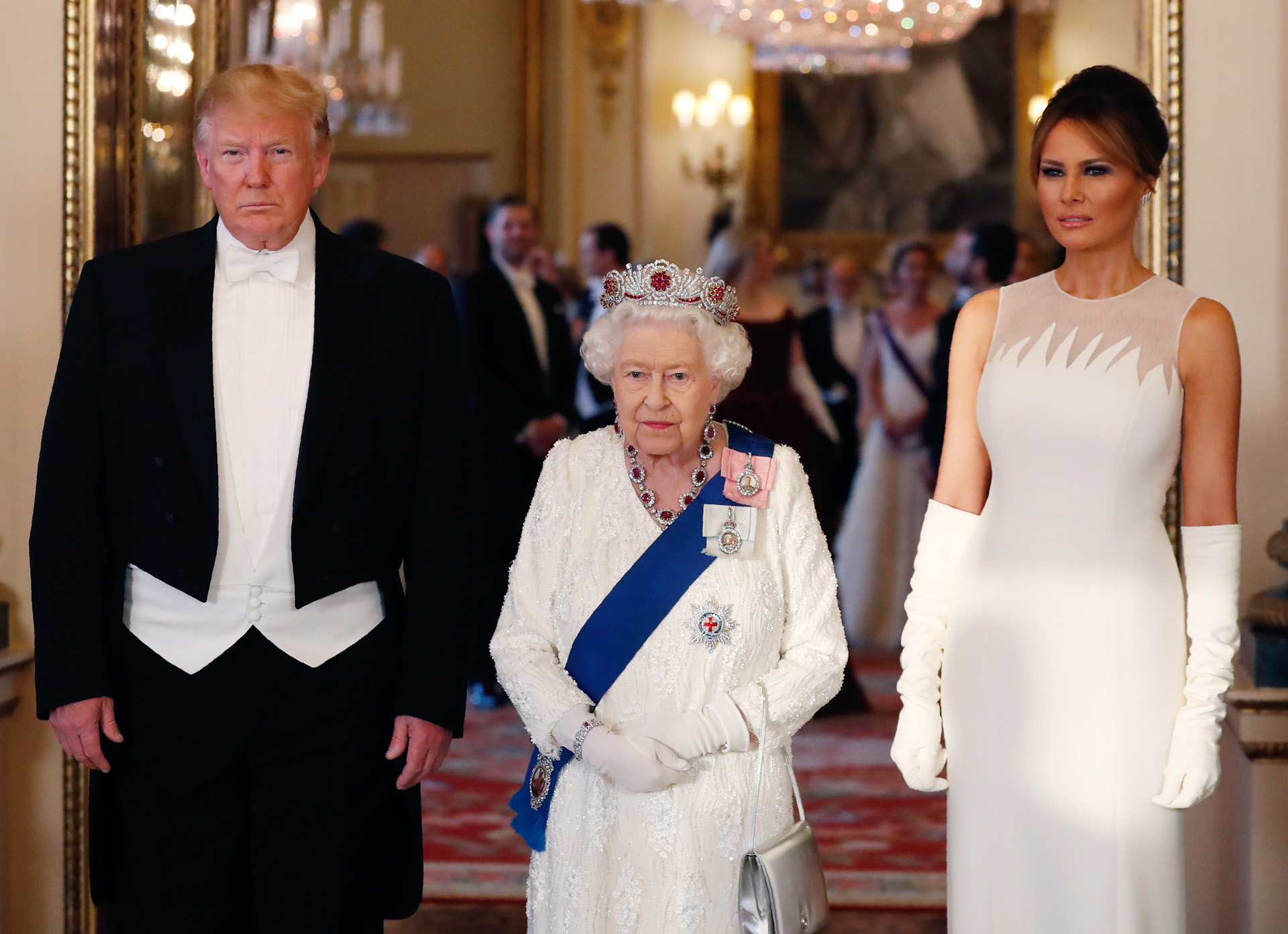 Donald Trumpl, Melania Trump és II. Erzsébet