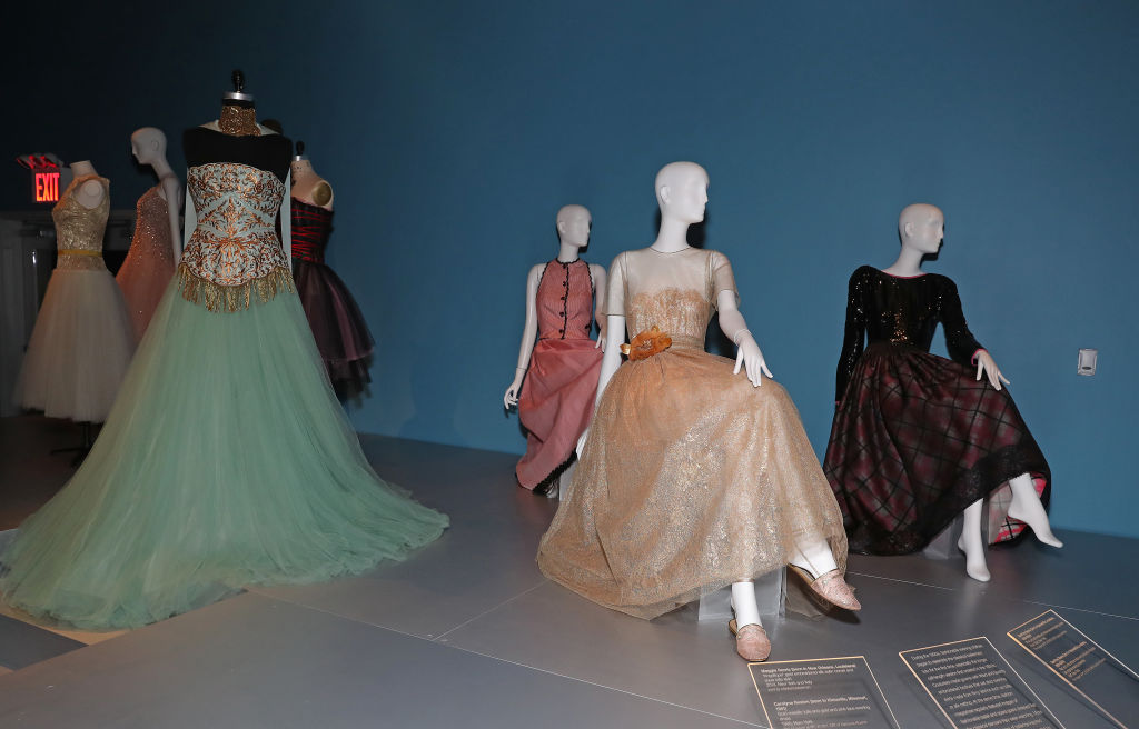Öltözékek a Balerina: a divat modern múzsája című kiállításról