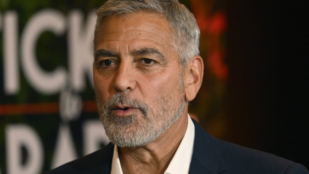 Így nézett ki George Clooney 36 éve az első filmszerepében