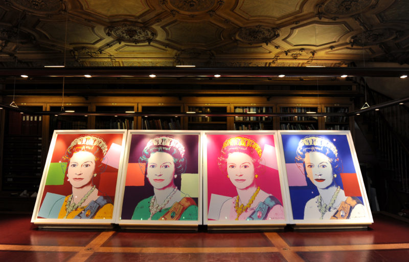 Andy Warhol: II. Erzsébet, az Egyesült Királyság királynője (Forrás: Andrew Matthews/PA Images via Getty Images)