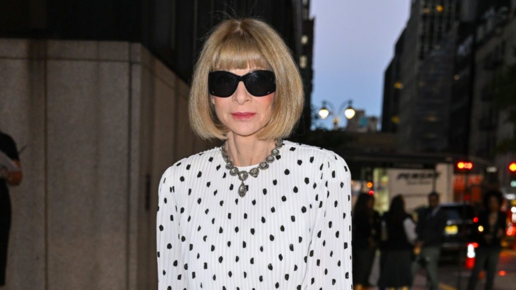 Kiderült, miért hord mindig napszemüveget a divatikon Anna Wintour