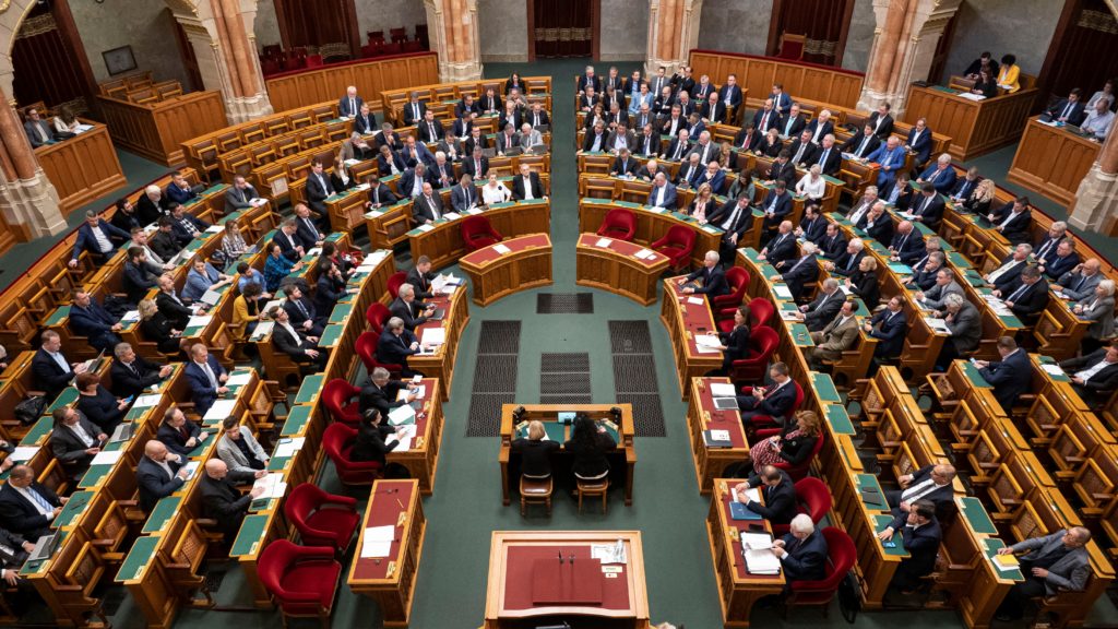 Az Országgyűlés plenáris ülése 2022. október 3-án.