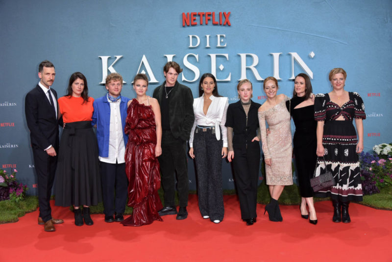 A császárné sorozat főszereplői a berlini premieren 
