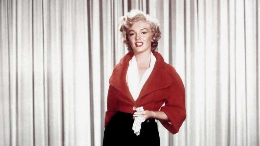 Marilyn Monroe anyja nevelőszülőkhöz adta, majd megpróbálta elrabolni a lányát