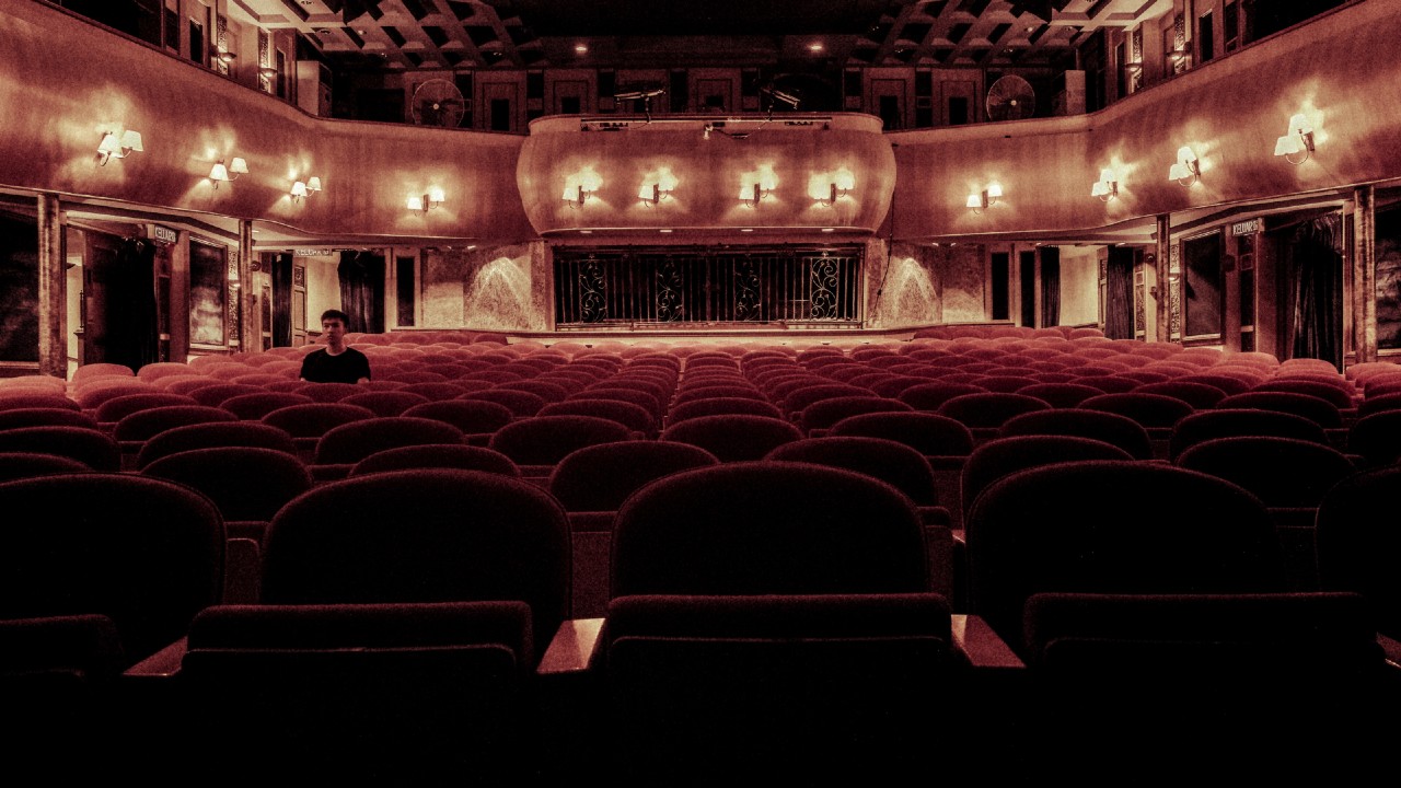 Üres színházterem