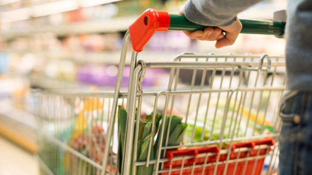 Nem lesz annyira bőséges az idei karácsonyi menü – kiderült, mi fogy most nagyon az üzletláncoknál