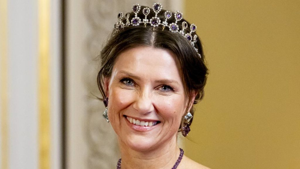 Princesa Luja Marta renunció a su título