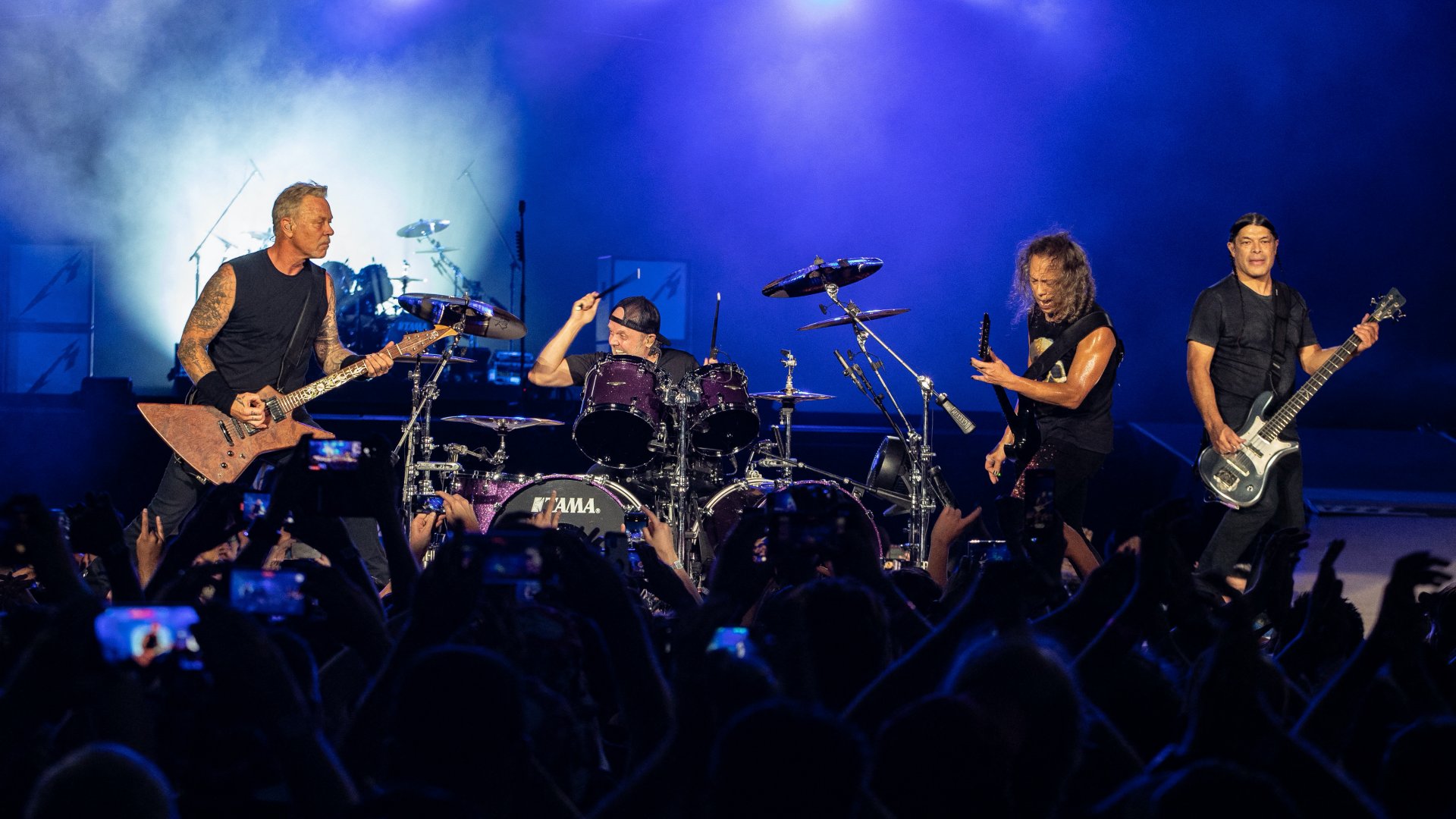 A hollandiai Pinkpop zenei fesztivál első napján ad koncertet a Metallica lép fel 2022. június 17-én