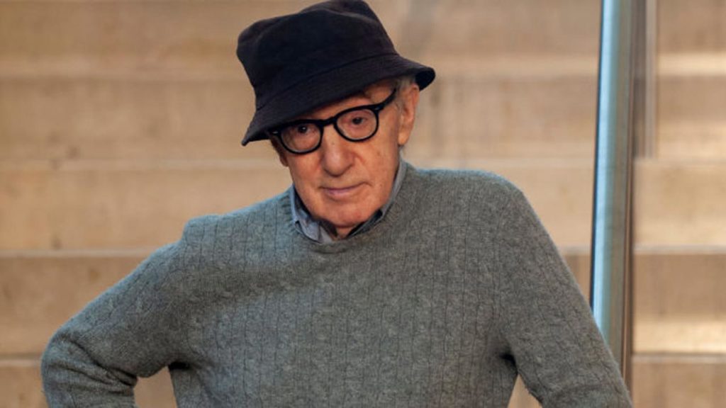 Francia nyelvű filmet forgatott Woody Allen, pedig nem is beszéli a nyelvet