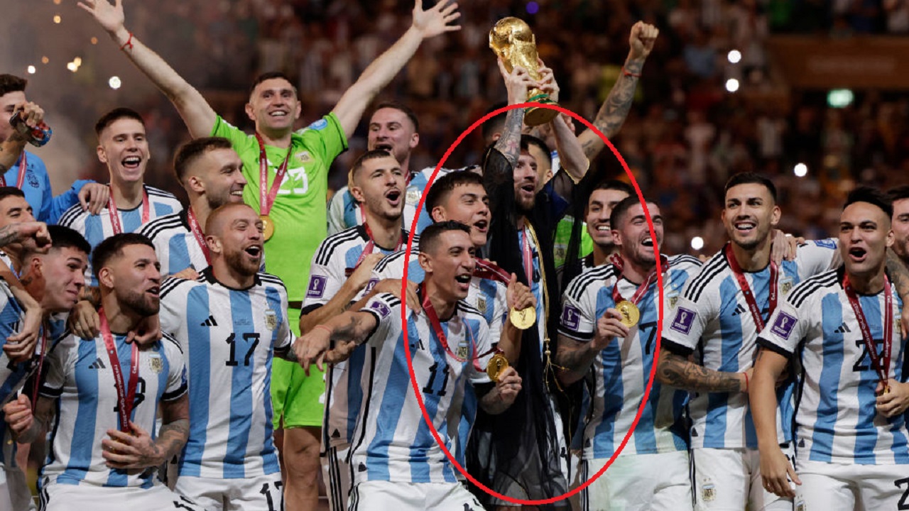 A világbajnok argentín csapat Lionel Messivel