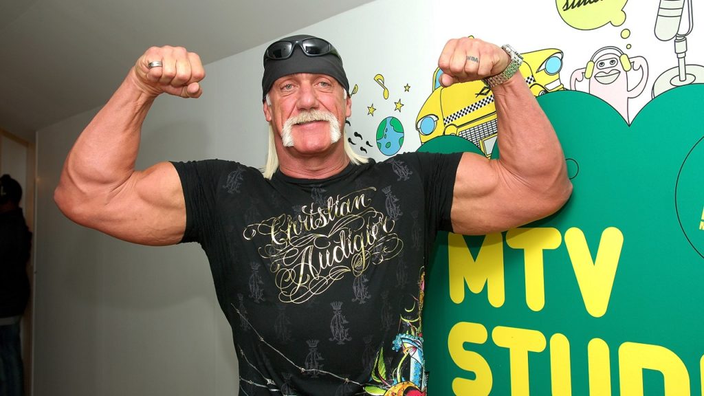 Csak bottal tud járni Hulk Hogan