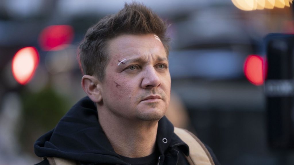 Hóeltakarítás közben szenvedett súlyos balesetet Jeremy Renner