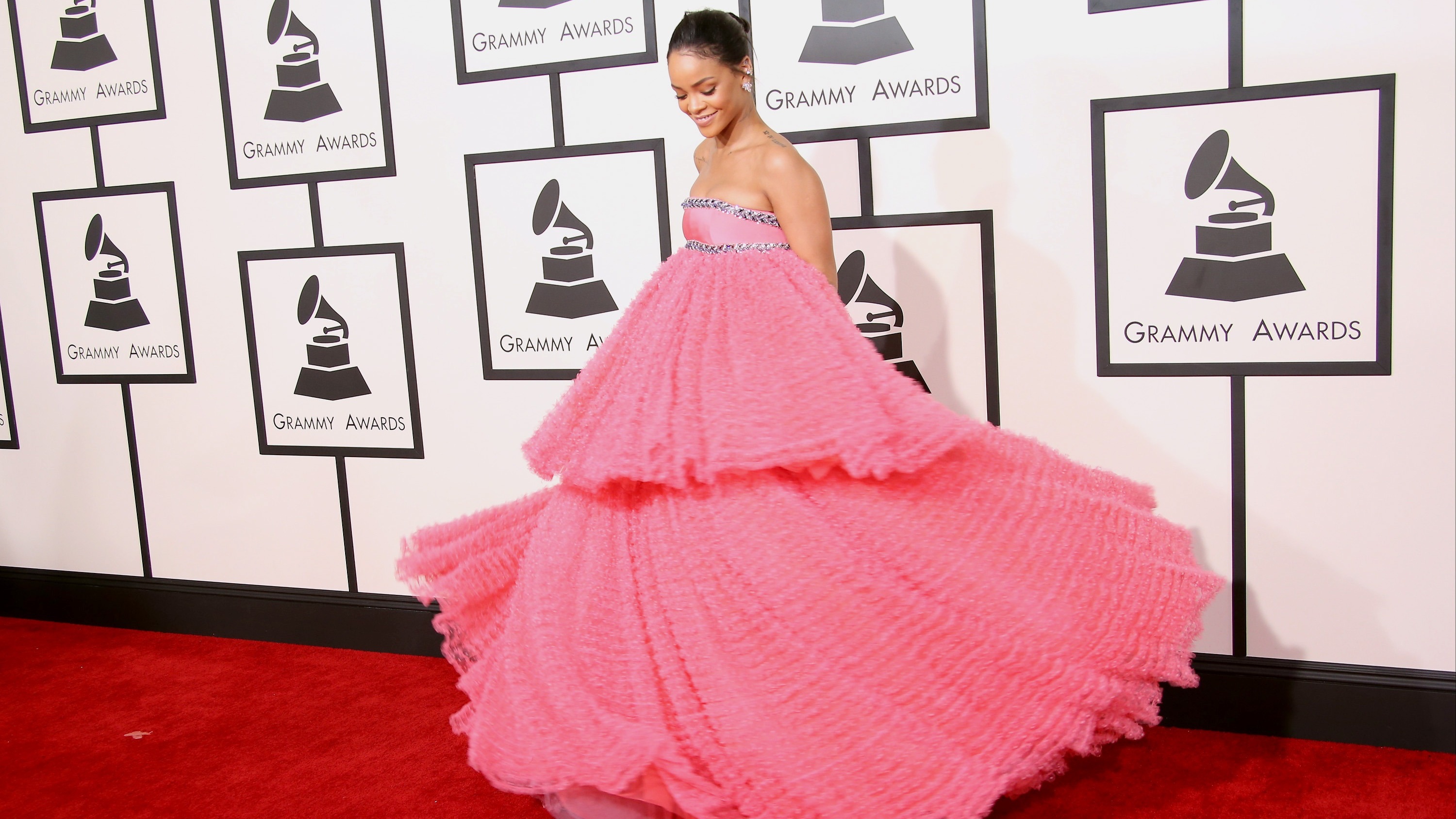 Rihanna a 2015-ös Grammy-gálán