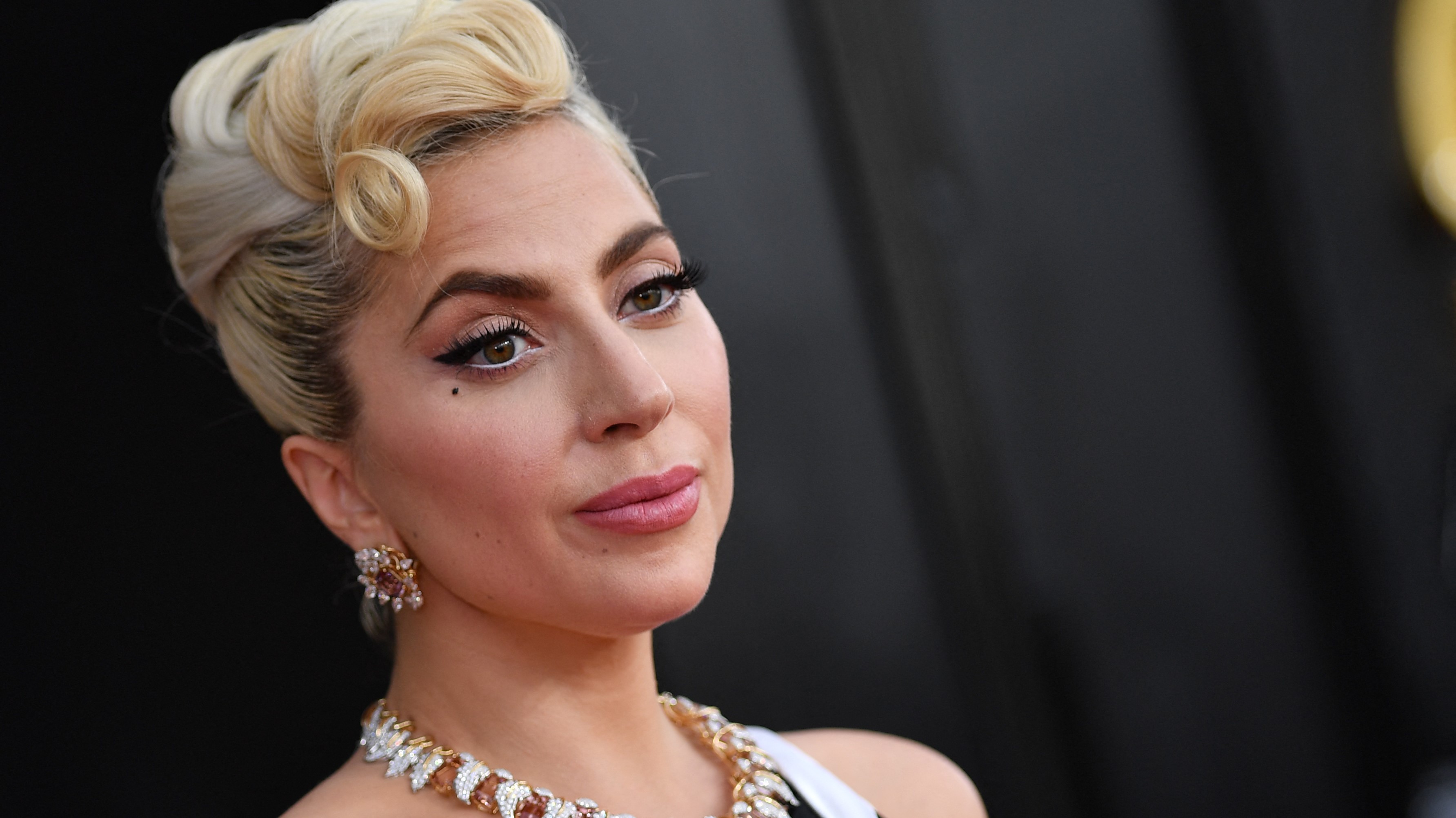 Lady Gaga a 2022-es Grammy-gálán