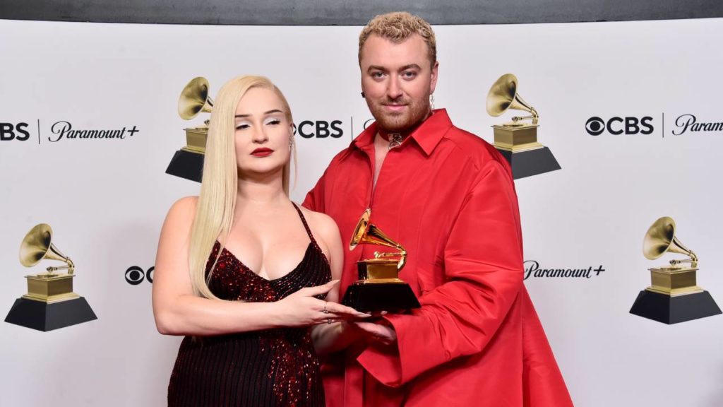 Kiosztották a Grammy-díjakat, először kapott elismerést transznemű előadó