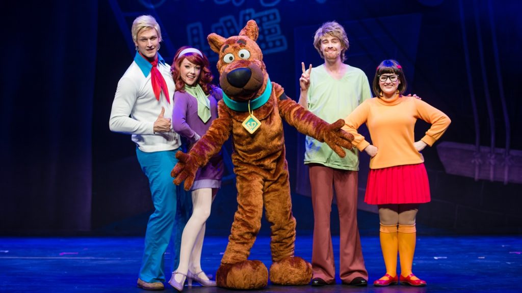 Hol lehet a Scooby-Doo film lány-lány csókjelenete?