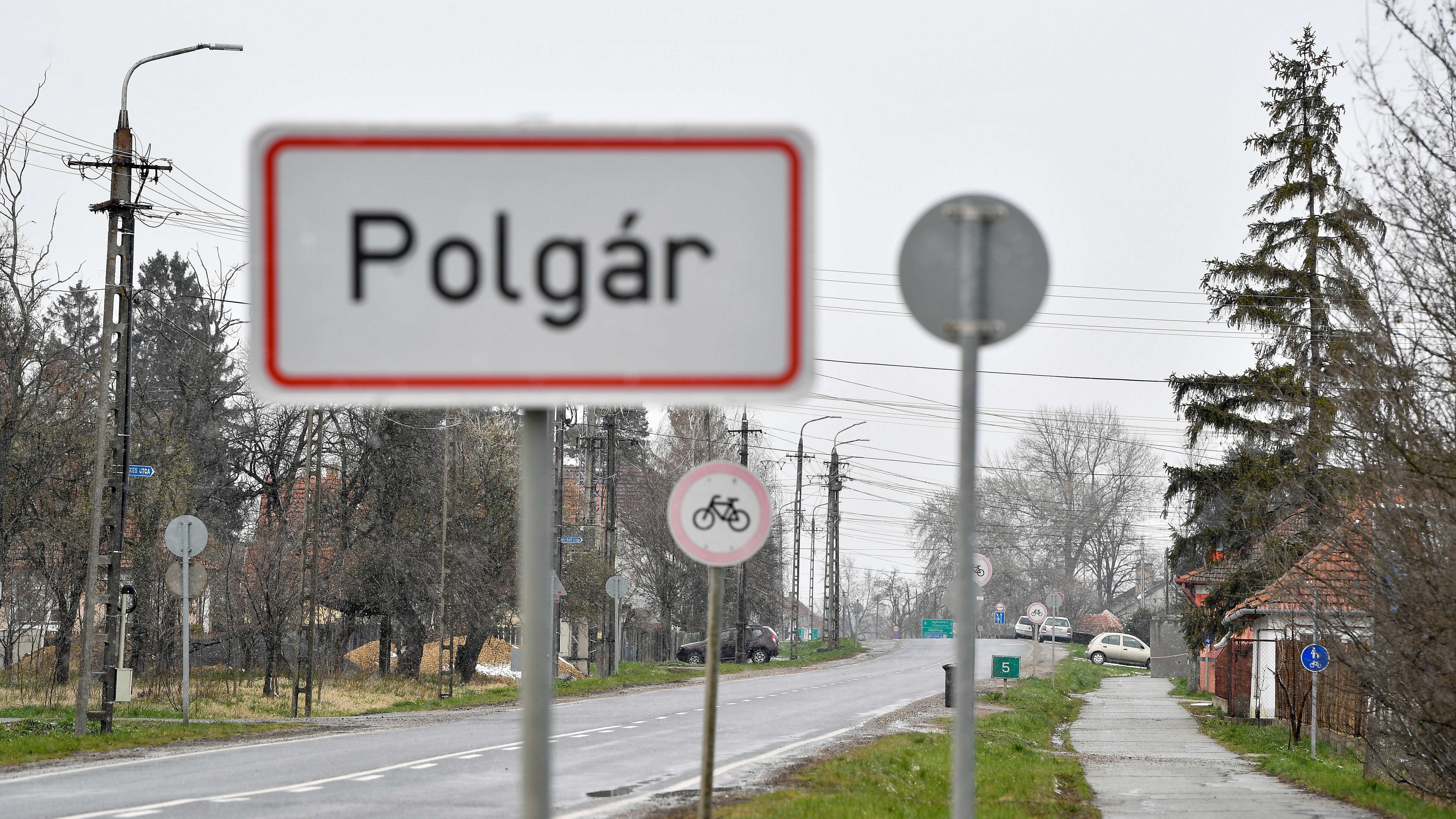 Táblák Polgár határában