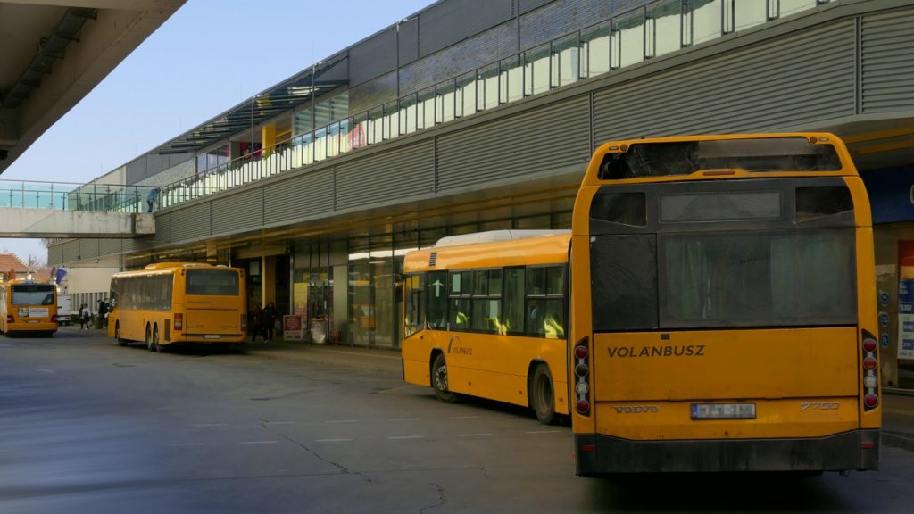 Óriásit emel a pótdíjakon a Volánbusz, aggódhatnak a bliccelők