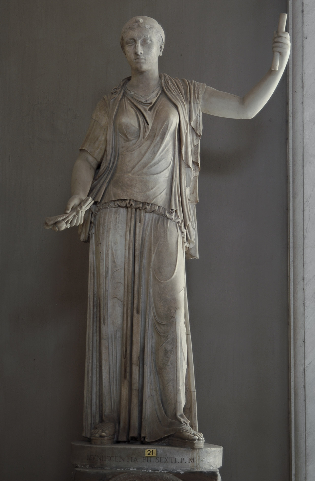 Egész alakos Kleopátra-szobor, ugyancsak a Vatikánból (fotó: Wikipedia)
