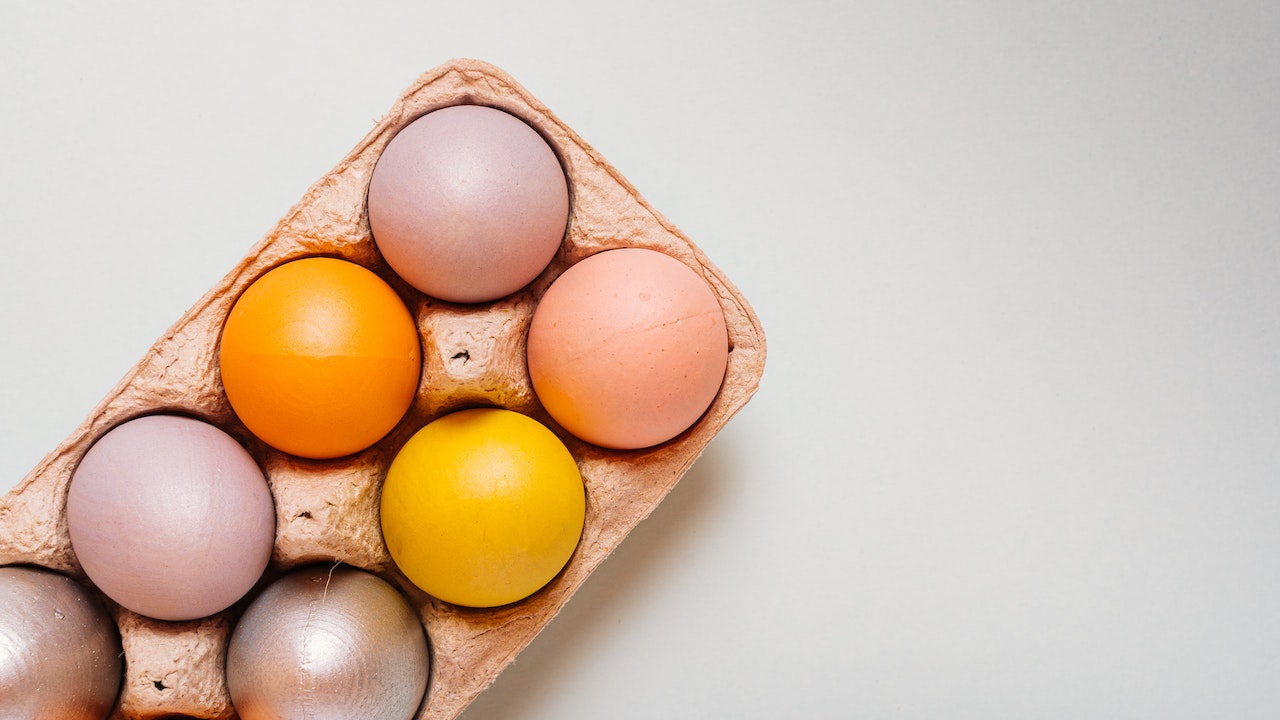 színes tojások