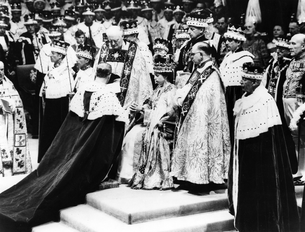 Fülöp herceg és II. Erzsébet a koronázáson