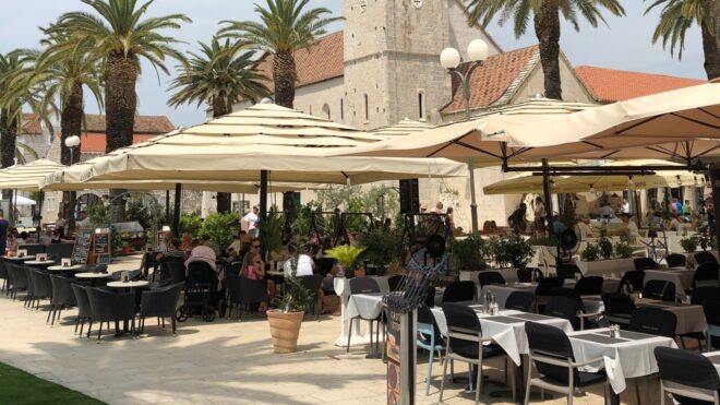 Étterem a horvátországi Splitben