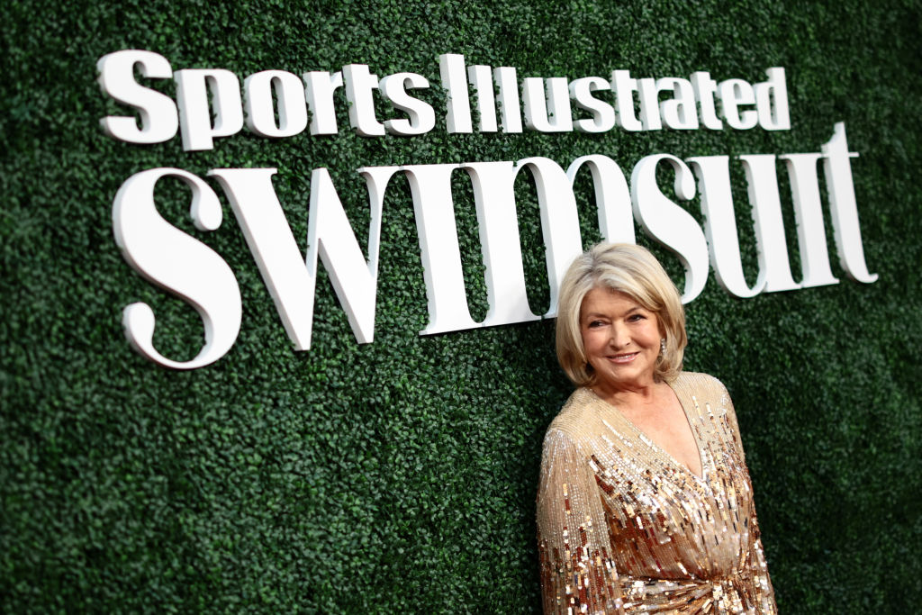 Martha Stewart május 18-án a Sport Illustrated magazin 2023 fürdőruhás kiadásának partiján a New York-i Hard Rock Hotelben