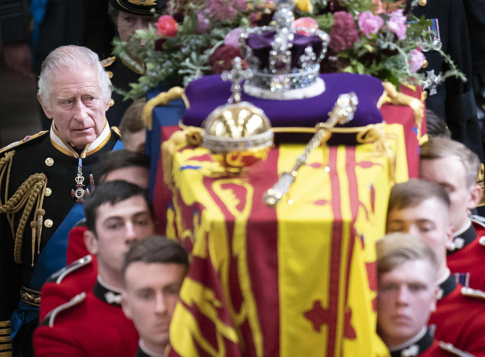 III. Károly király és a királyi család tagjai a temetésen