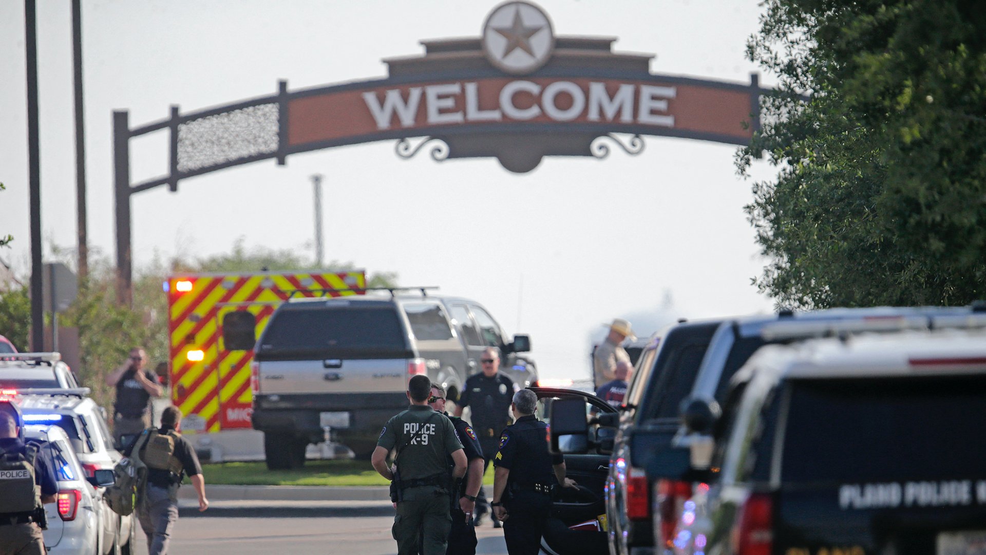 Az Allen Premium Outletsben történt lövöldözés helyszíne 2023. május 6-án a texasi Allenben