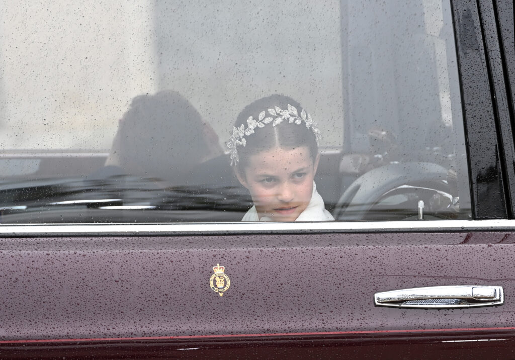 Sarolta hercegnő érkezik a Westminster apátságba (Fotó: GettyImages)