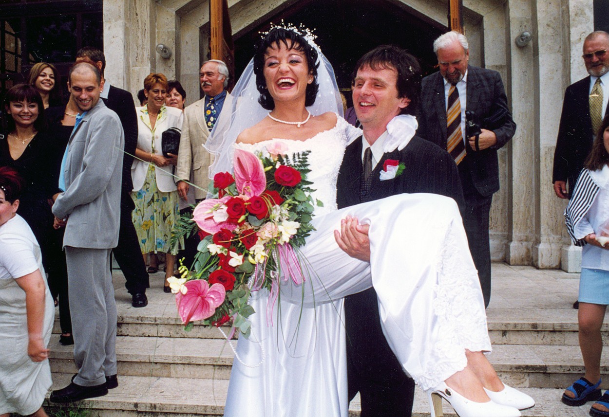 Szandi és Bogdán Csaba esküvője