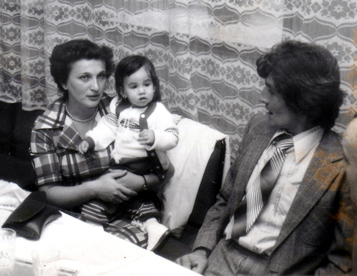 Régi családi fotó Debreczeni Zitáról