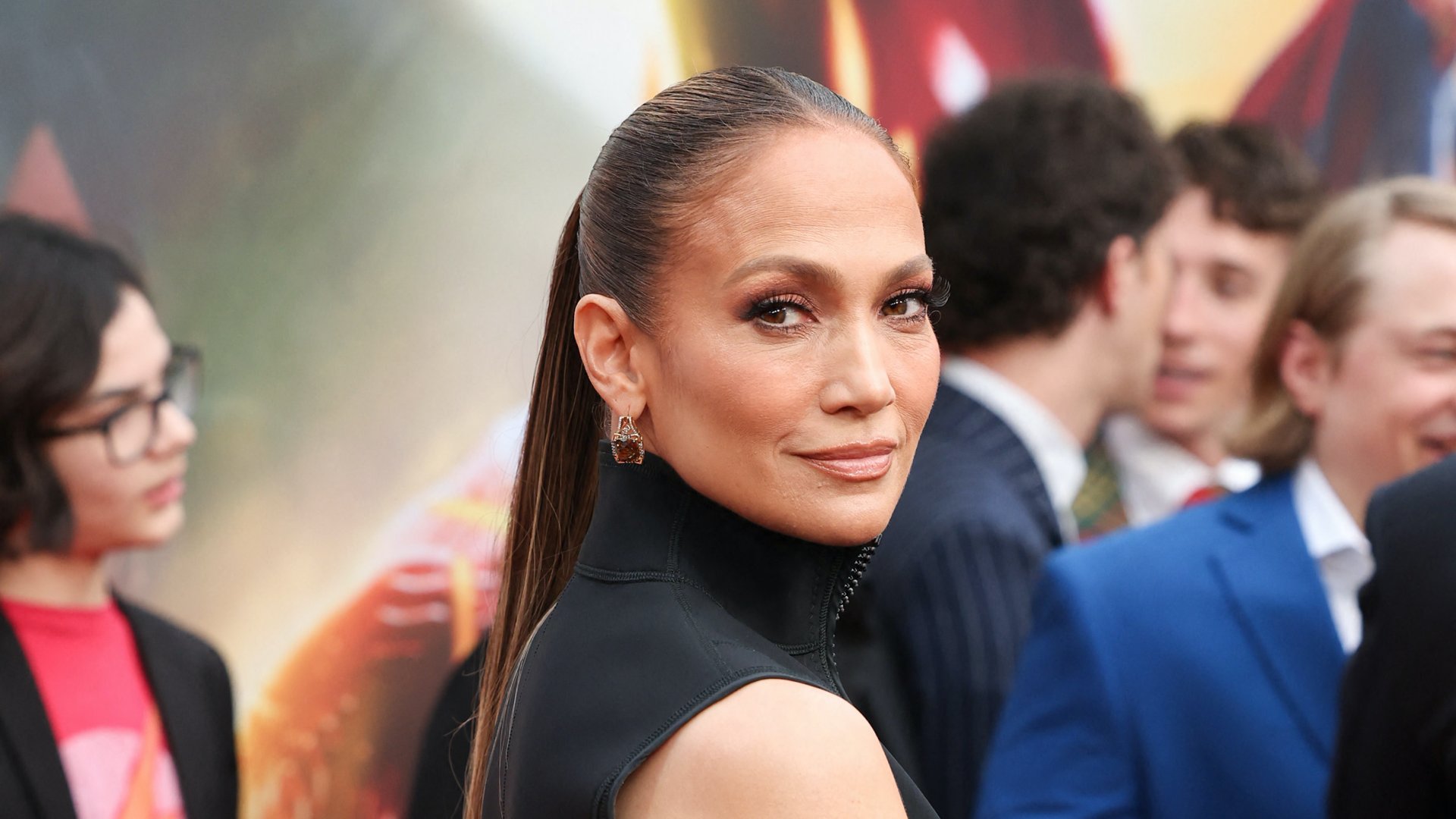 Jennifer Lopez a Warner Bros. "The Flash" című filmjének Los Angeles-i premierjén az Ovation Hollywoodban 2023. június 12-én Hollywoodban